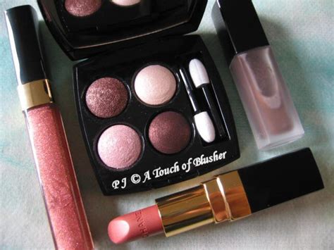 Makeup Review: Chanel Holiday 2010 Makeup Collection 